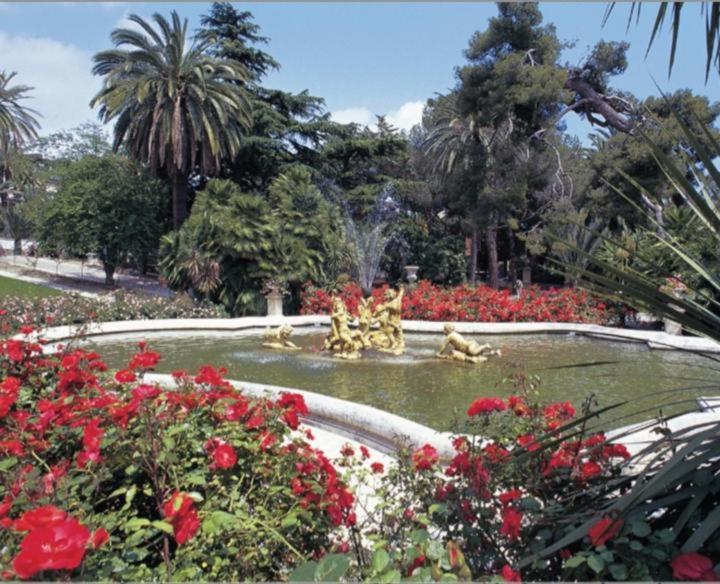 Casa Rosa Lucia Centrale Con Parcheggio Sanremo Exterior photo